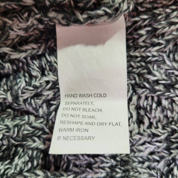 Eight Eight Eight Women’s Cowl Neck Sweater Sz M Blk/White Long Tunic Cable Knit - Picture 8 of 16